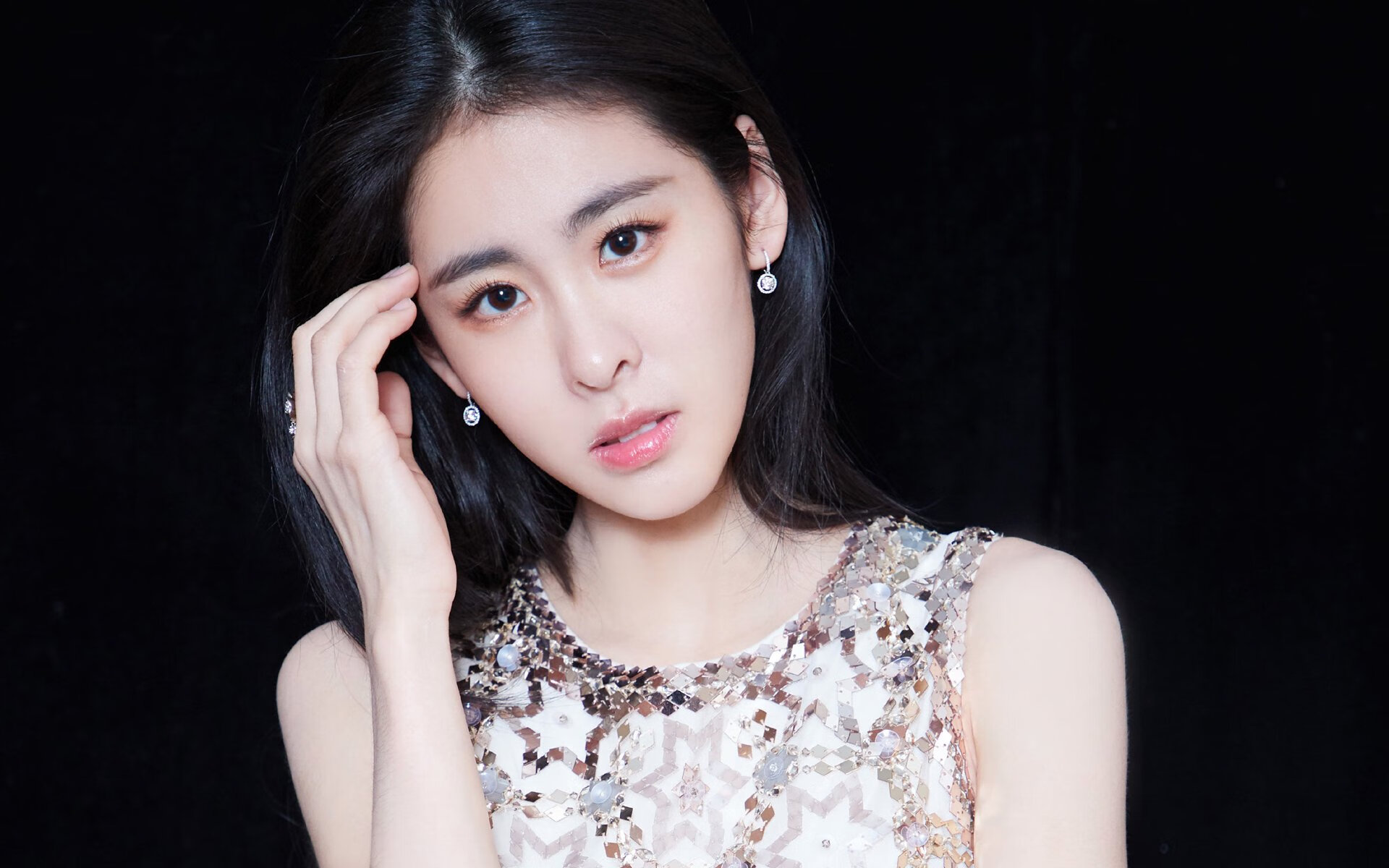 时空交错一秒钟，当洪都拉斯遇上瑞典，拉亚在压力裂缝中完成的永恒爆发