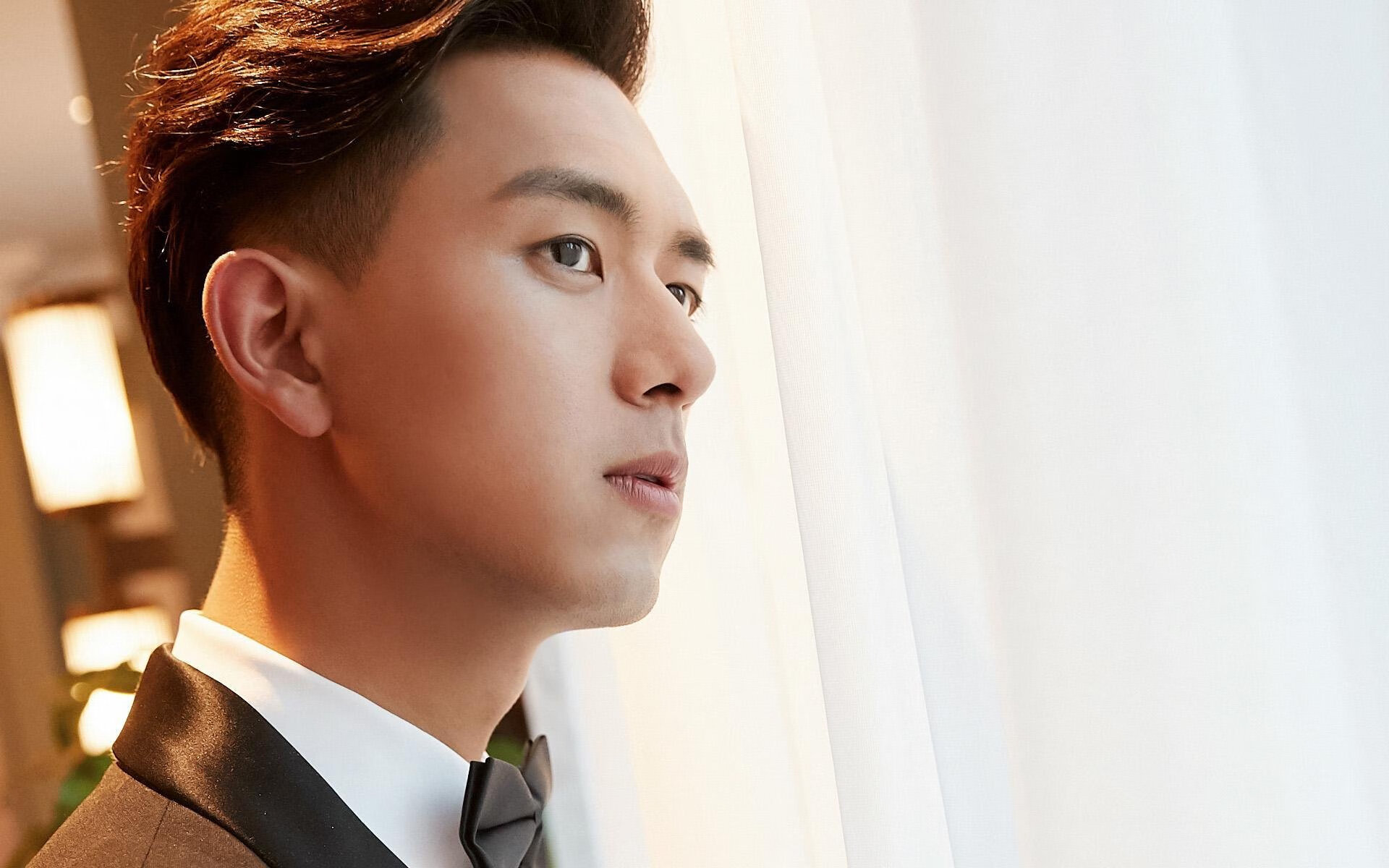 数据风暴与胜利之钥，戈贝尔的孤独统治与广东的团队协奏