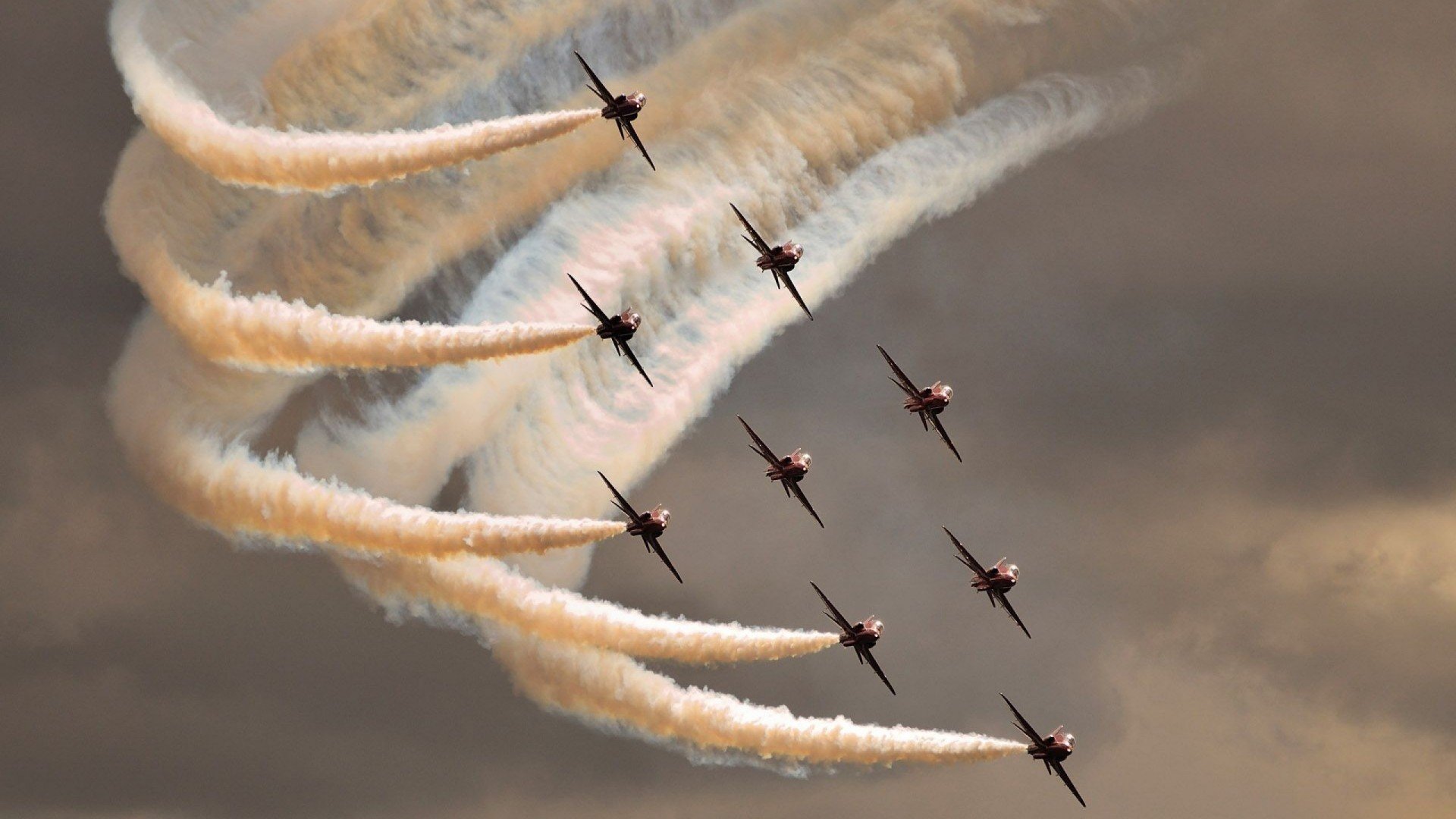 刺破苍穹，当乔治在上海滩的嘘声中完成救赎